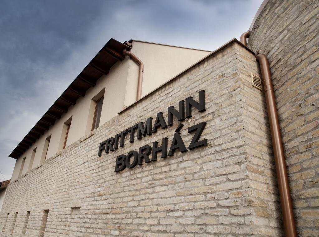 לינה וארוחת בוקר שולטוואדקרט Frittmann Borhaz מראה חיצוני תמונה
