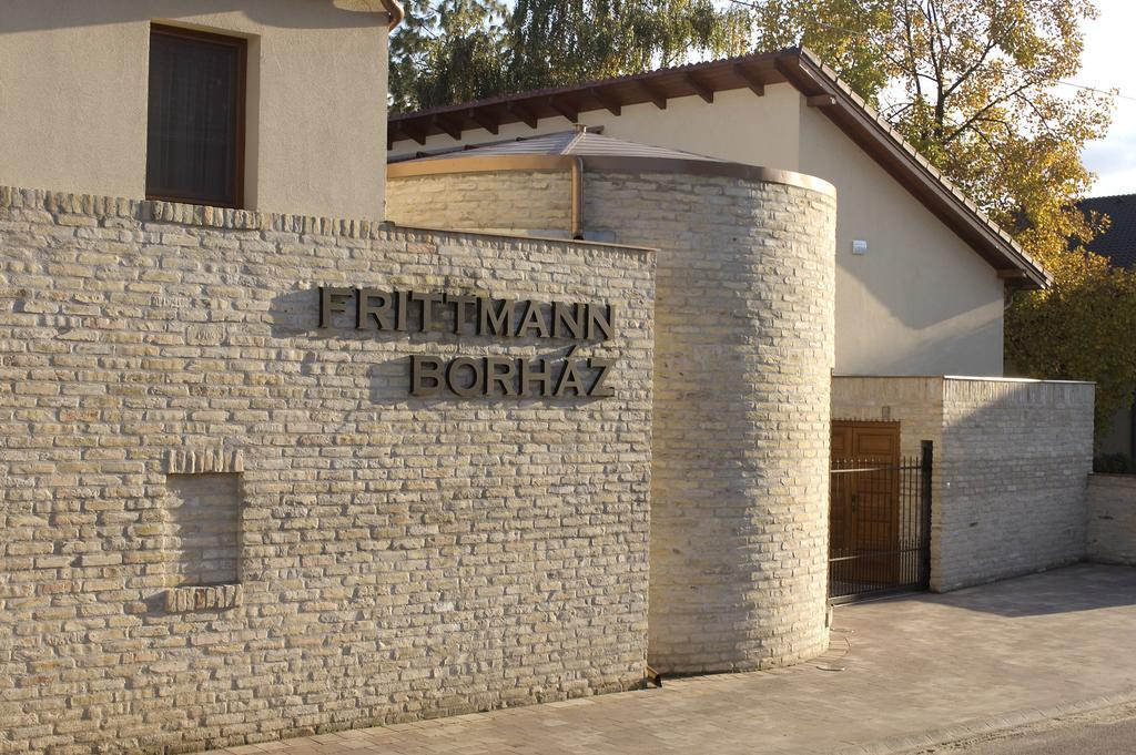 לינה וארוחת בוקר שולטוואדקרט Frittmann Borhaz מראה חיצוני תמונה